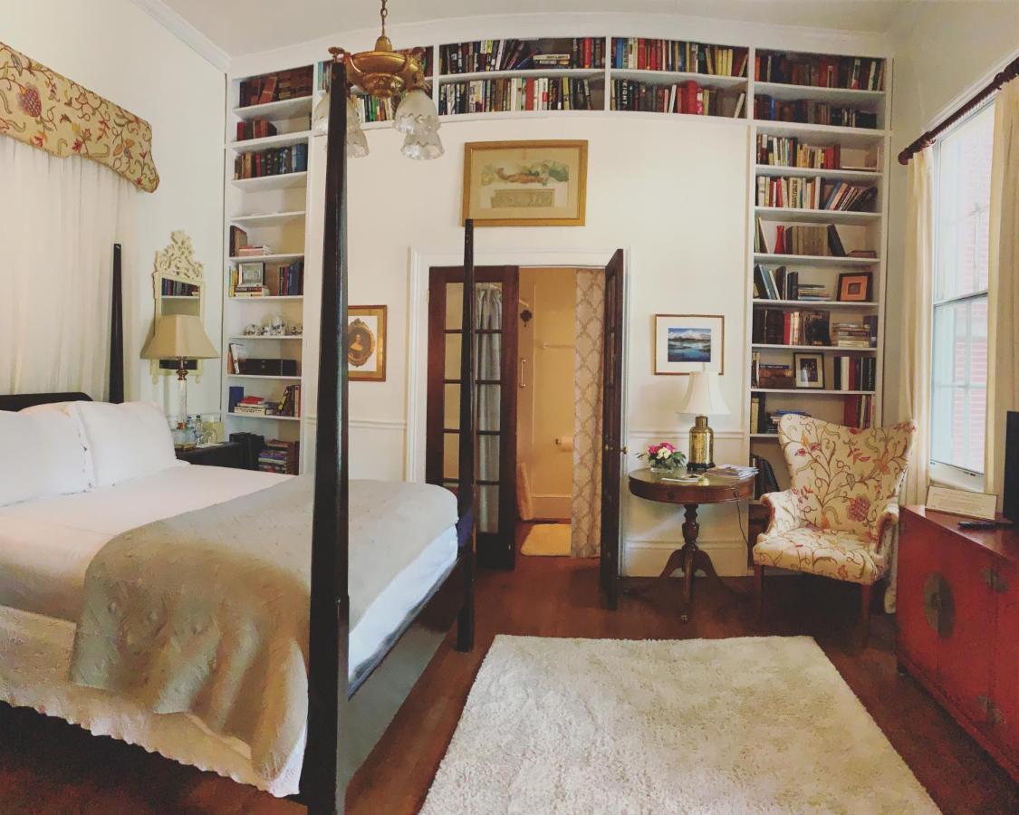 Chesnut Cottage Inn Bed & Breakfast Колумбія Екстер'єр фото