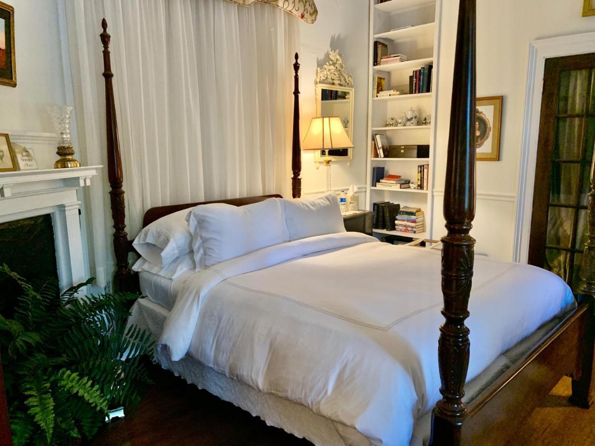 Chesnut Cottage Inn Bed & Breakfast Колумбія Екстер'єр фото